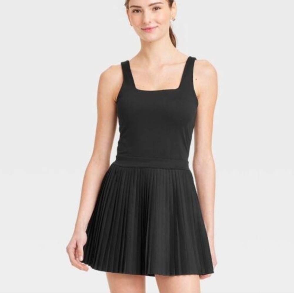 All in Motion Black Pleated Tennis Dress| Built-in Shorts | Size XL| Athletic